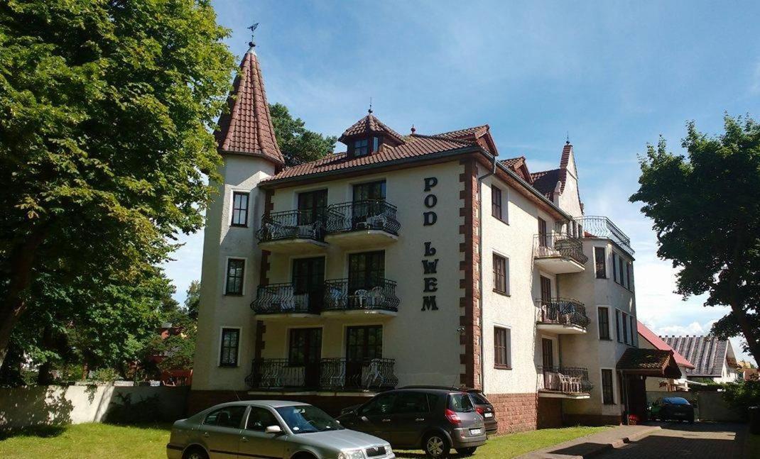 Pensjonat Pod Lwem Niechorze Kültér fotó
